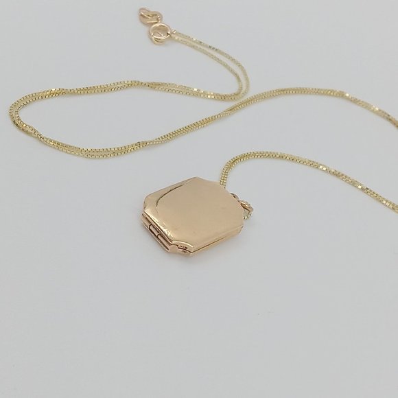 Vintage 10K YG Tiny Locket with Chain - Picture 5 of 15